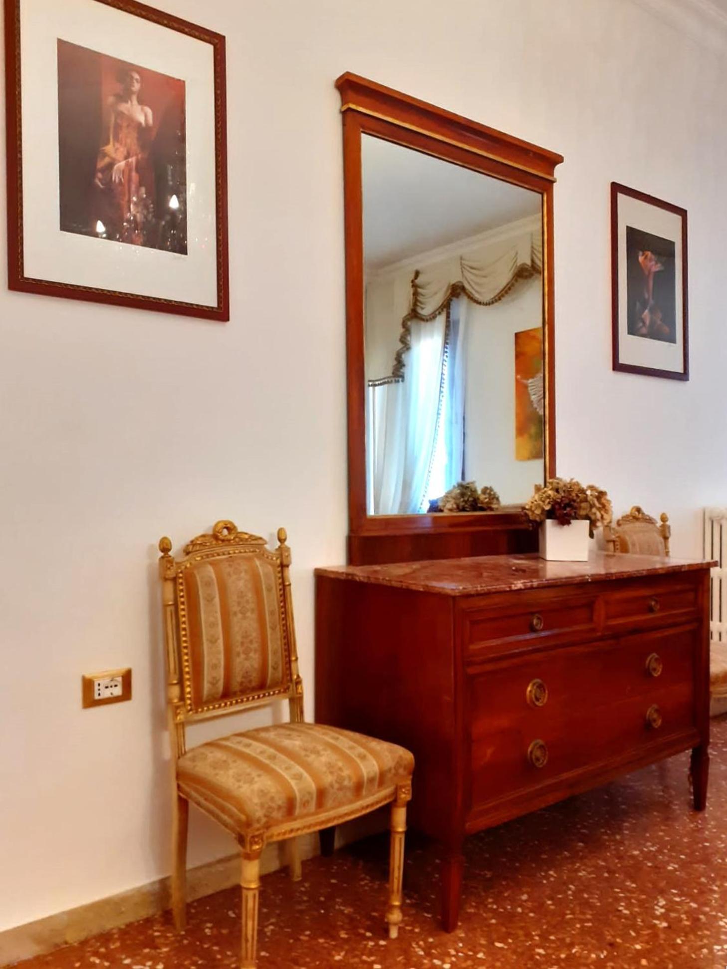 Romantica Suite Veneziana Bagian luar foto